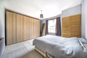 Bedroom- click for photo gallery